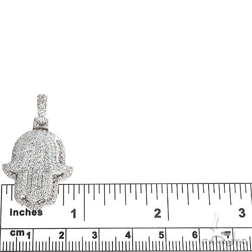 14K Gold Hamsa Diamond Pendant 66869 - Image 5