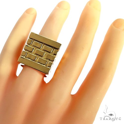 18K Gold Brick City Ring 68725 - Image 6