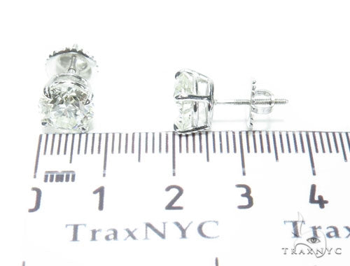 Classic Diamond Stud Earrings 41653 - Image 6 [FILE:41653_image_06_3af7a3db.jpg]