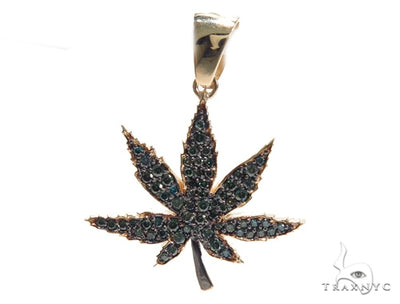 Maple Leaf Diamond Pendant 41059 - Image 1